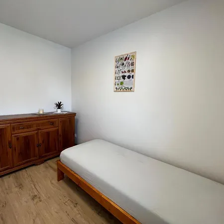 U Wujka アパート *