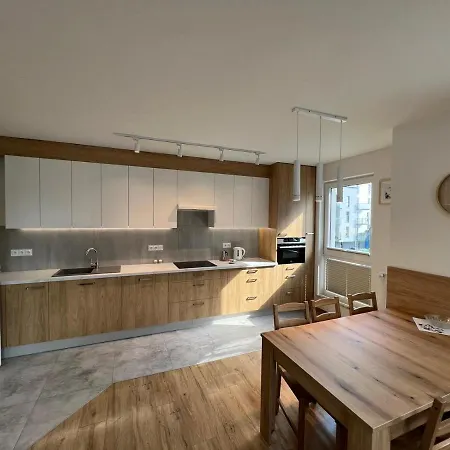 U Wujka アパート *