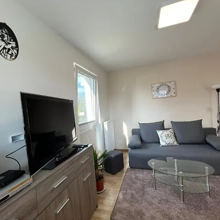 U Wujka アパート ジュコボ